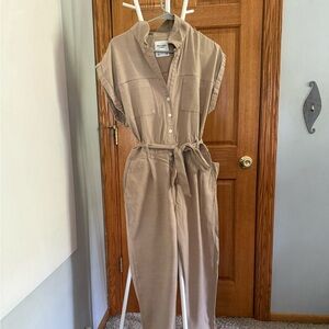 Abercrombie & Fitch Beige Tie-Waist Jumpsuit